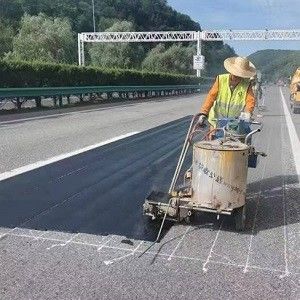Materiał termoplastyczny do asfaltu do naprawy pęknięć