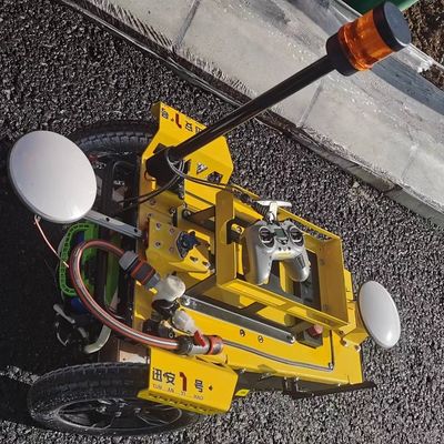 Inteligentny robot, maszyna do oznaczania dróg, GPS, pozycjonowanie satelitarne